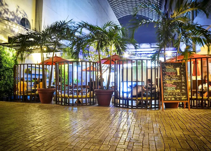Hotel Ambassador