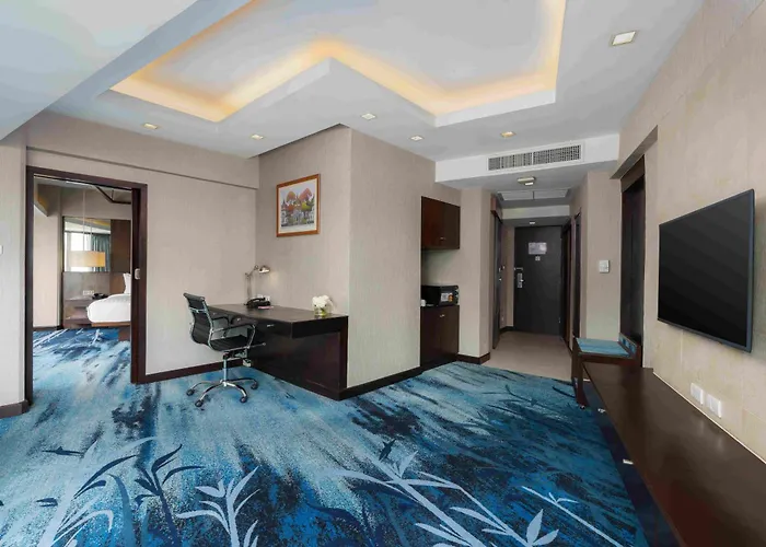 Ambassador 4* Bangkok